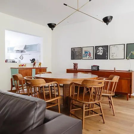 Mrw | Monumental Park View Apartment | 3Br